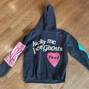 Hoodie size large like new condition